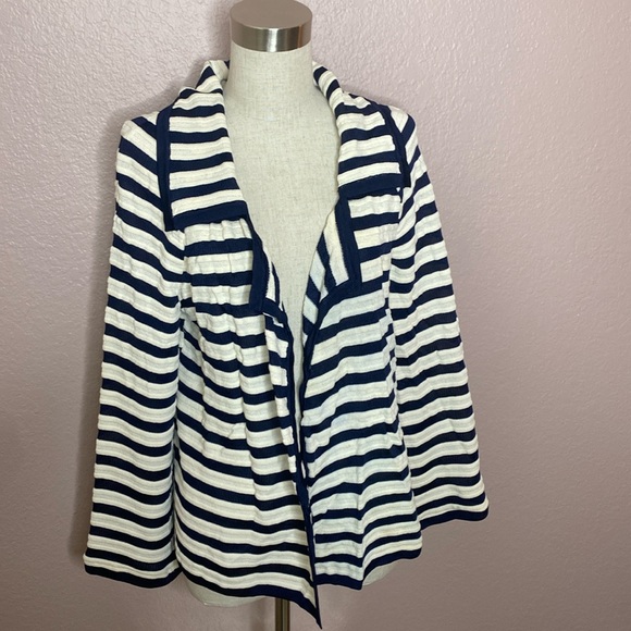 ST. JOHN Cardigan - Picture 1 of 8